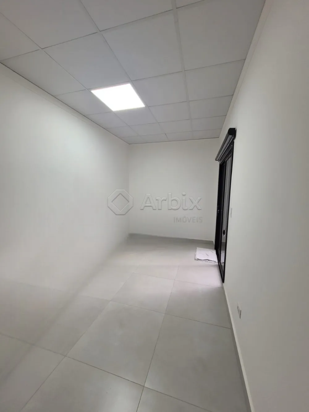 Alugar Comercial / Sala Comercial em Condom&iacute;nio em Santa B&aacute;rbara D`Oeste R$ 1.042,15 - Foto 1